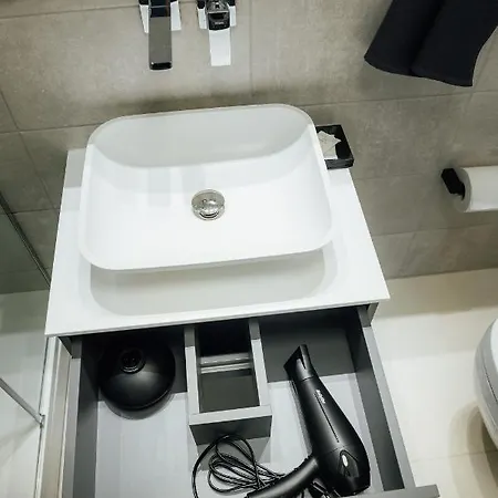 Appartamento Quiet Loft , Ac, Workspace, Location, Old Town Riga