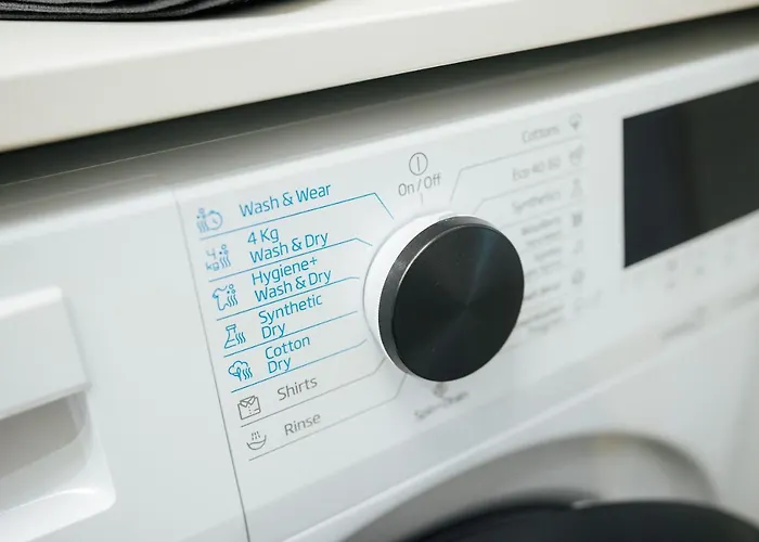 Quiet Loft , Ac, Workspace, Location, Old Town