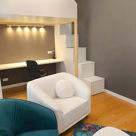 Quiet Loft , Ac, Workspace, Location, Old Town Riga